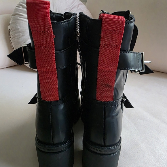 Black Combat  Boots with Red Accents 7.5 - Picture 8 of 10
